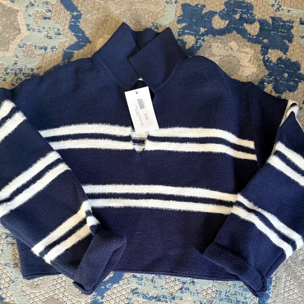 Navy and White Striped Women's Cropped Sweater
